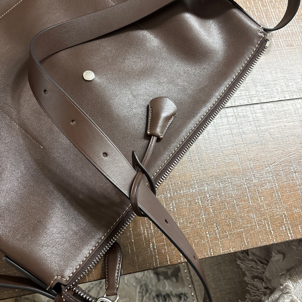 Mott Messenger Bag 38 - Picture 6 of 6